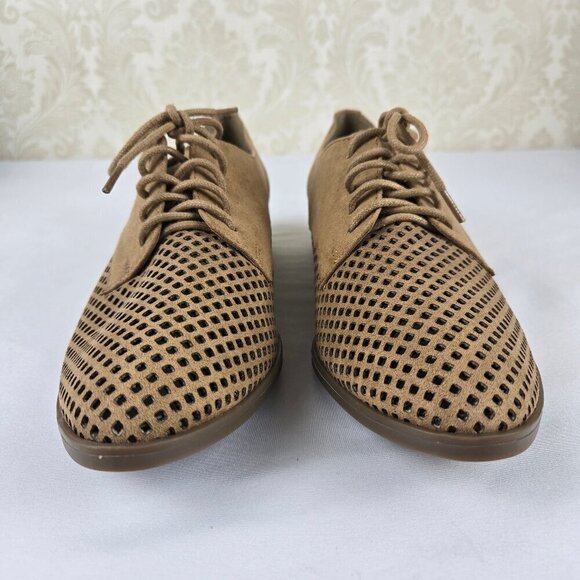 Anne Klein Laden I Flex Size 8.5M Tan Perforated Textile Lace Up Loafers NWOT - Picture 2 of 16